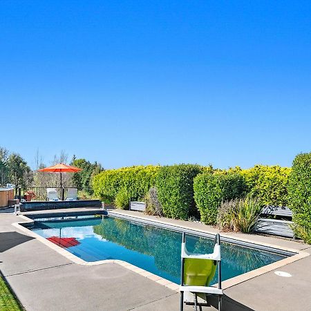 Mountviews Lodge Taupo Ngoại thất bức ảnh