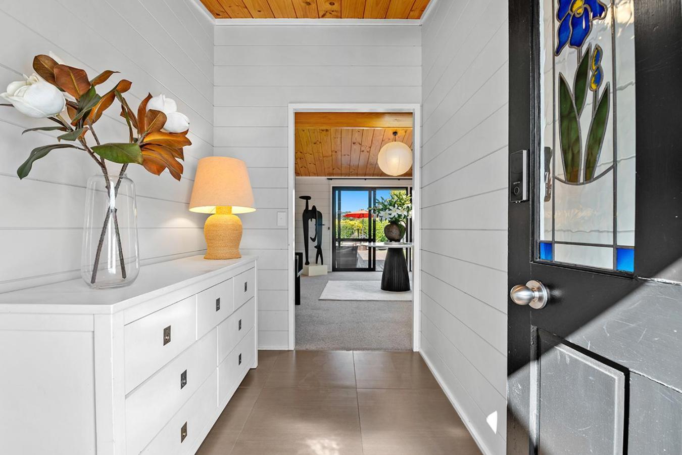Mountviews Lodge Taupo Ngoại thất bức ảnh